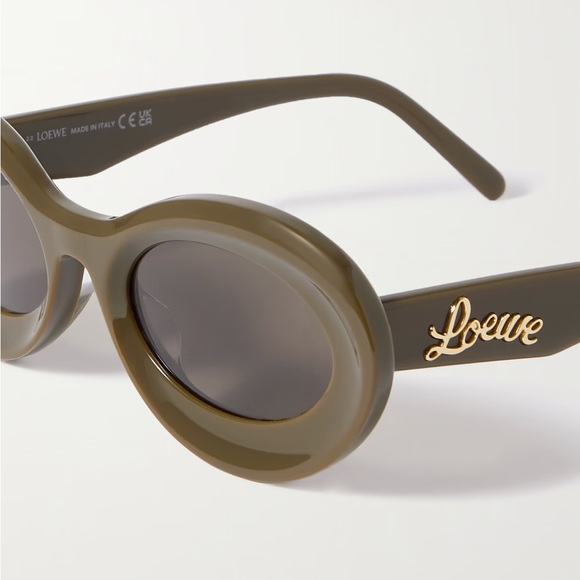 LOEWE Paula’s Ibiza Green Unisex Sunglasses LW40110U - Picture 7 of 7